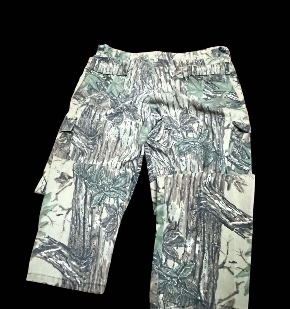 ntage Realtree Camo Cargo Pants 38 Waist Button Fly Drawstring Hem
